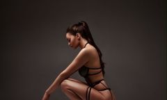Индивидуалка Арина  Тел. +7 902 113-70-31